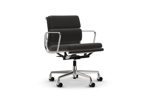 Eames Soft Pad Chair - EA 217